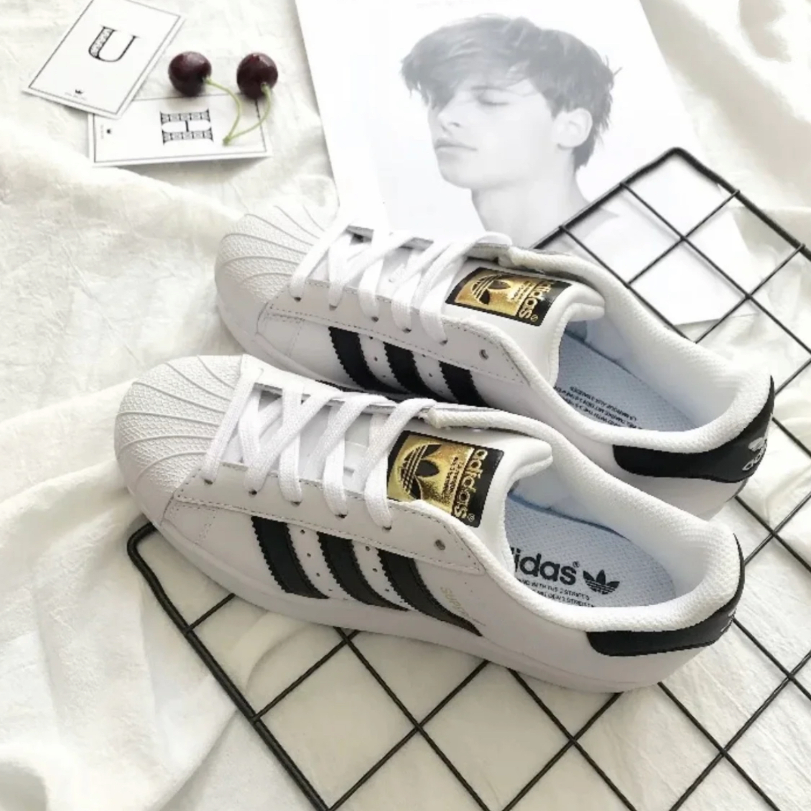 【奥莱】Adidas/三叶草男女款黑白金标贝壳头板鞋运动休闲鞋 EG4958