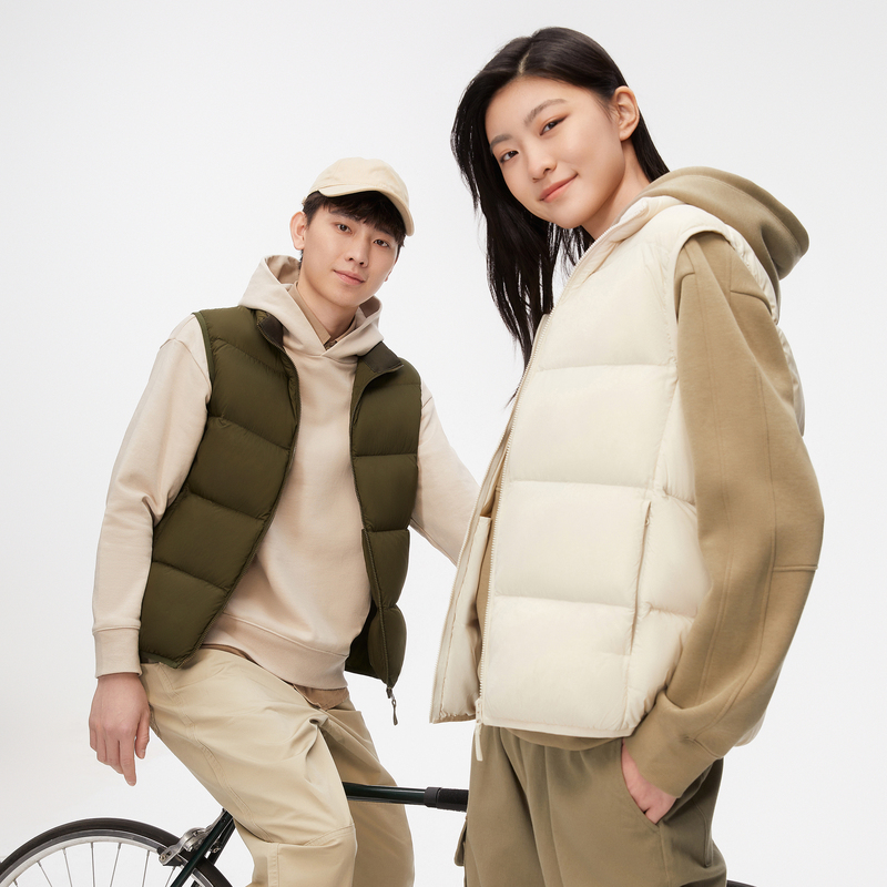 波司登2023年新款男女同款春季保暖轻薄时尚休闲羽绒服马甲外套