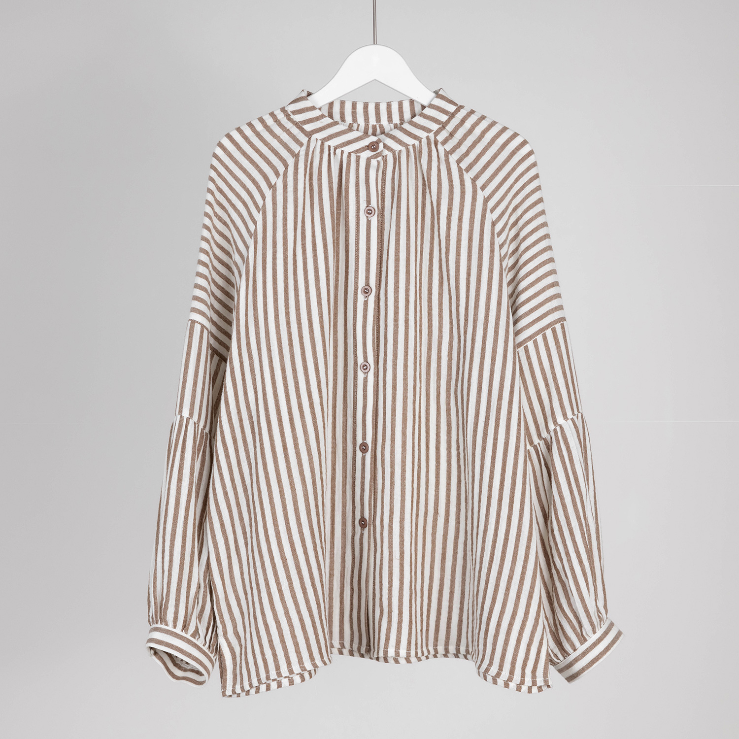 （几里与麻）时尚气质纯色百搭简约条纹衬衫衣长66胸围120 085425