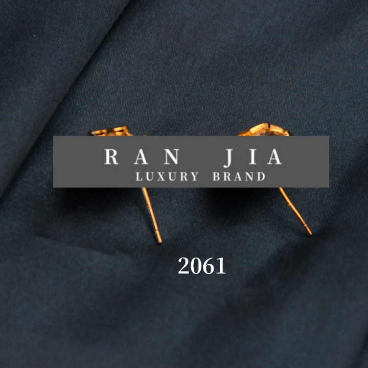 铜合金合成锆石耳饰 2061金色精致轻奢小香风简约时尚百搭耳饰