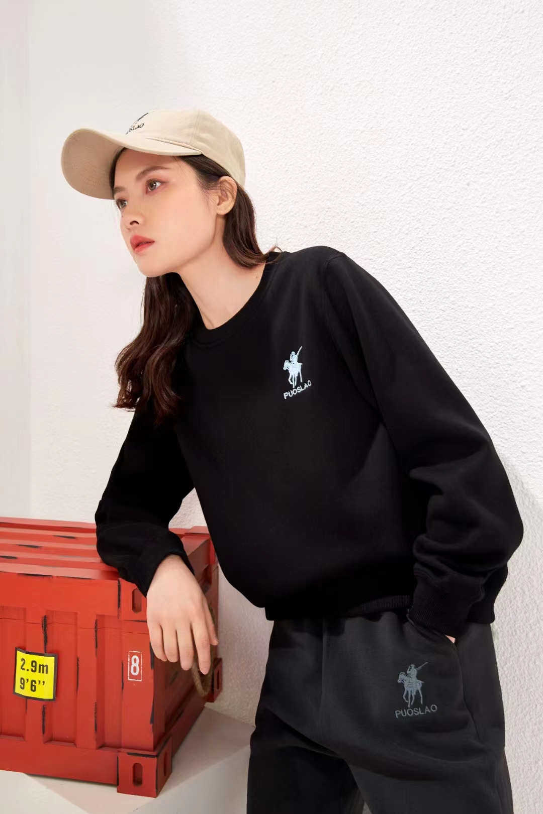 22132款绣花圆领时尚休闲卫衣SY