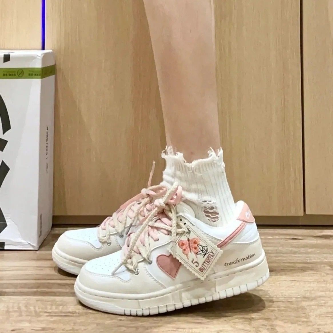 冬季回力休闲女鞋2023新款爱心小白鞋子女透气休闲板鞋女粉色板鞋