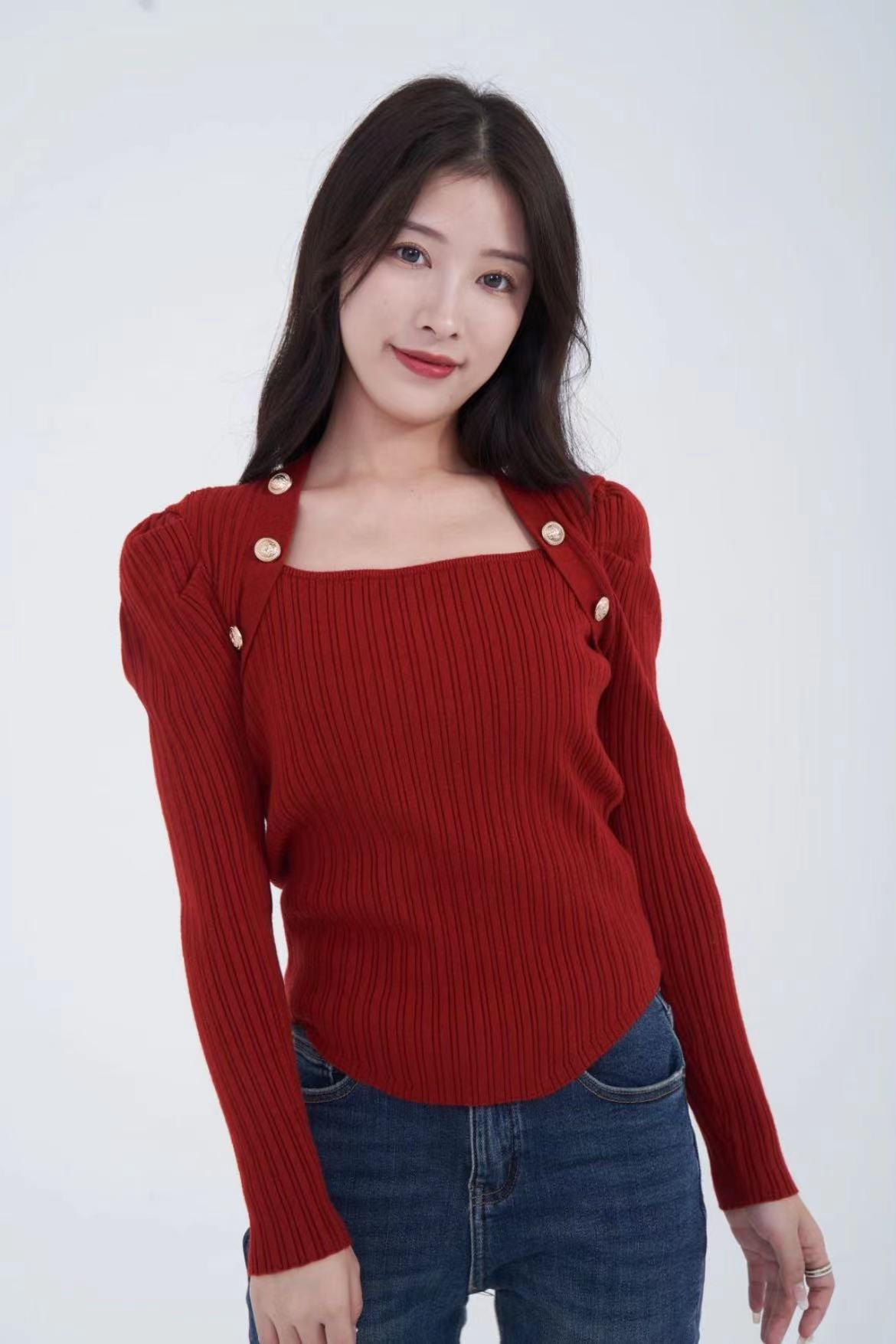 YueeuY（福利）“时髦洋气‘针织打底上衣