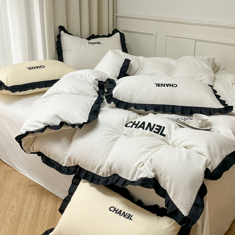 轻奢高级感刺绣华夫格床单被套四件套北欧风高颜值简约花边三件套