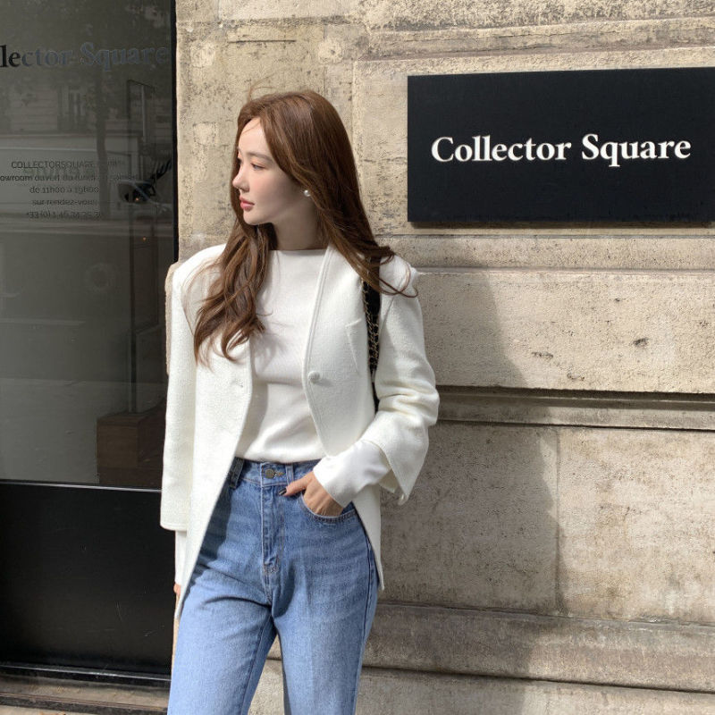 白色西装外套女秋法式韩版时尚V领小众设计感一粒扣收腰显瘦上衣