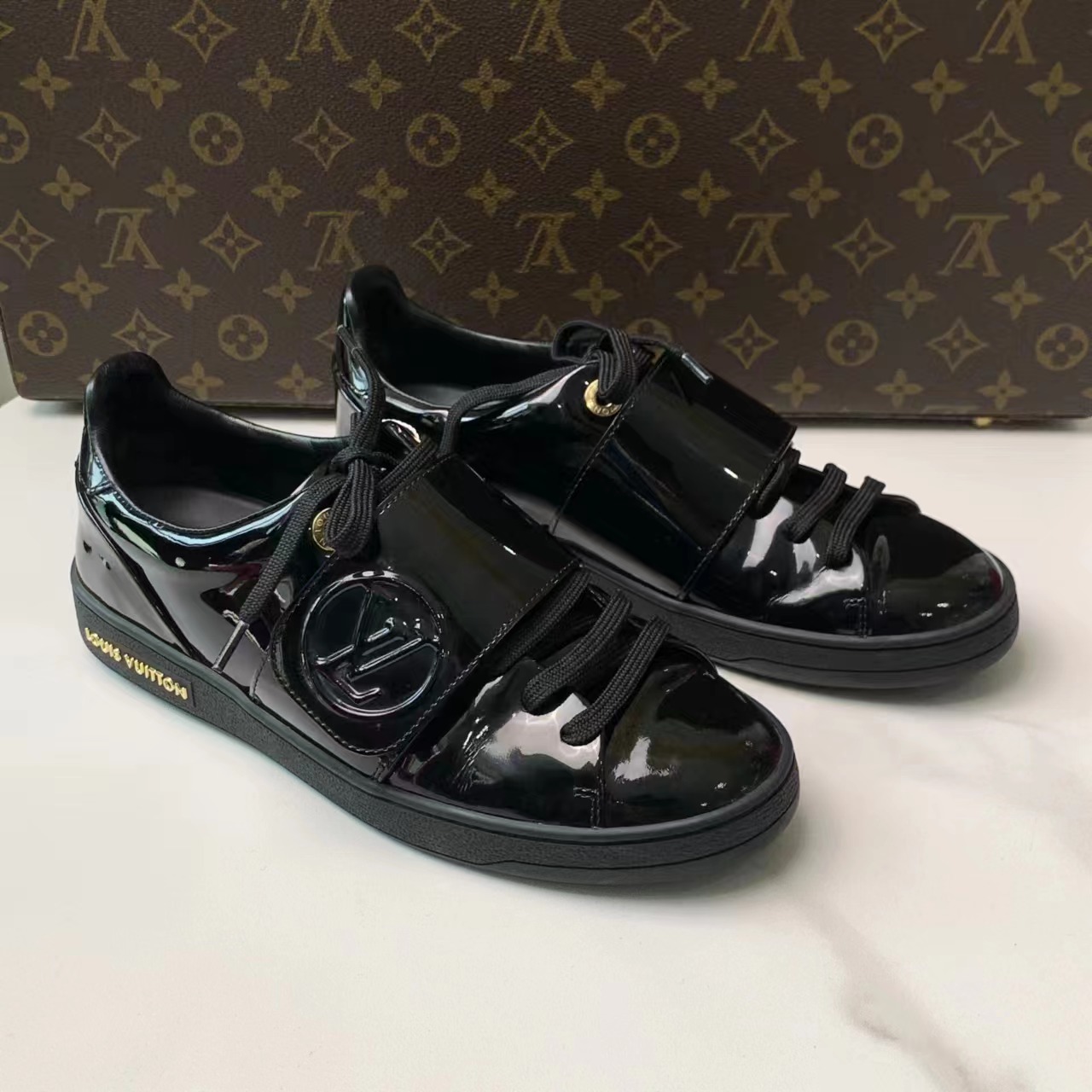 95新 LouisVuitton/路易威登 安洁利严选板鞋/XK0103330
