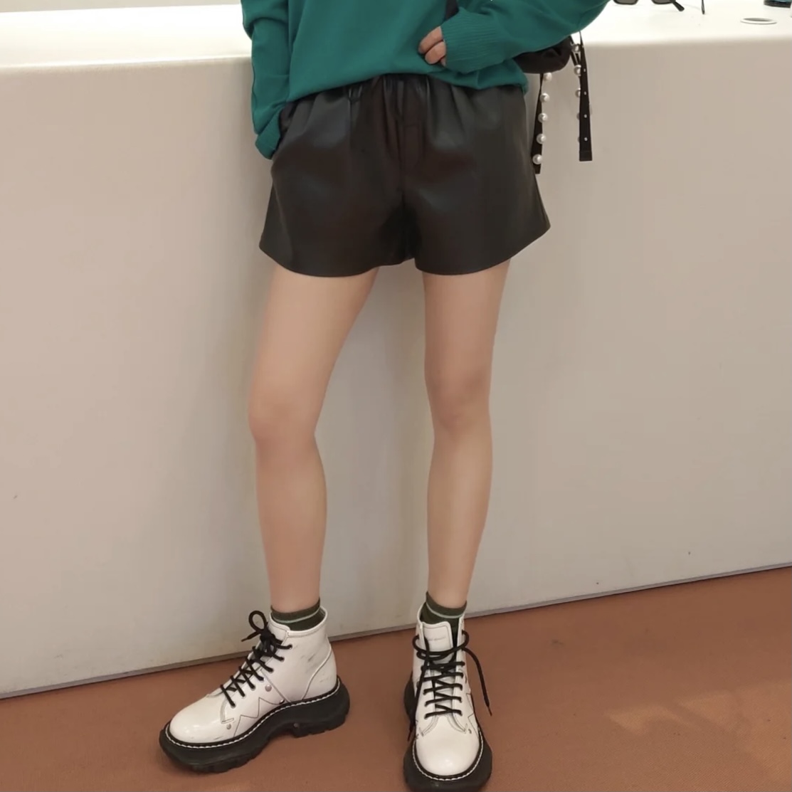 95新  亚历山大王麦昆 安洁利严选短靴/XK0051305