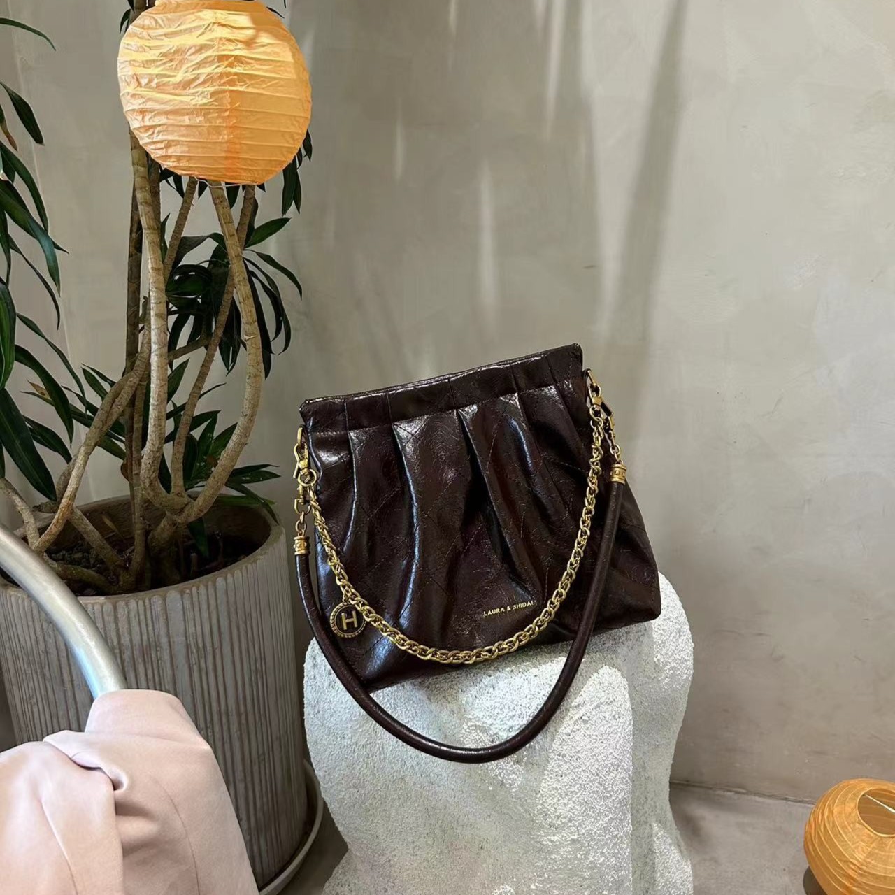 【ZOE】SD-2810-乌梅紫酱轻奢时尚休闲百搭简约小众经典单肩斜跨包