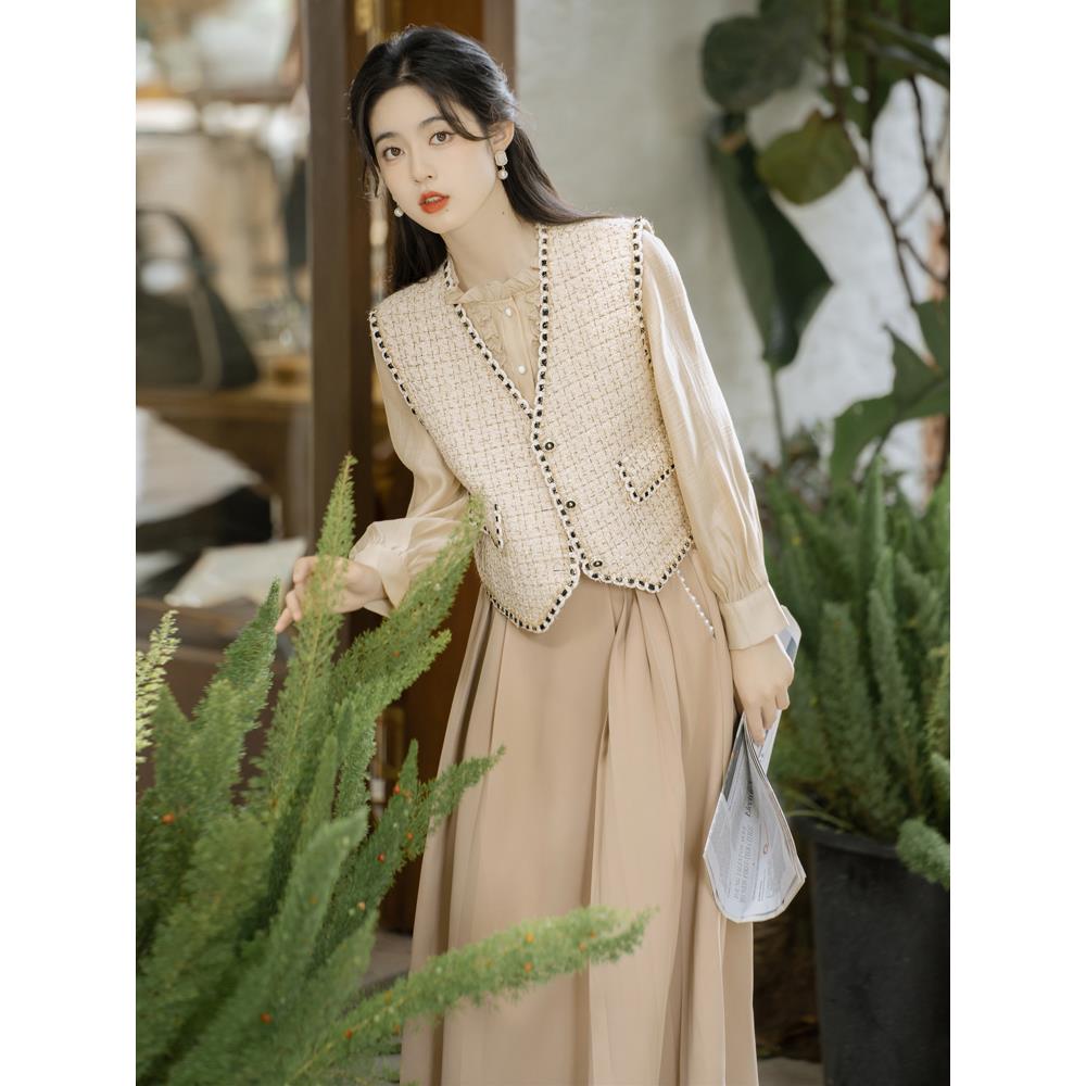 2023初秋冬季搭配一整套装小香风时尚高级感小洋装两件套裙子轻奢