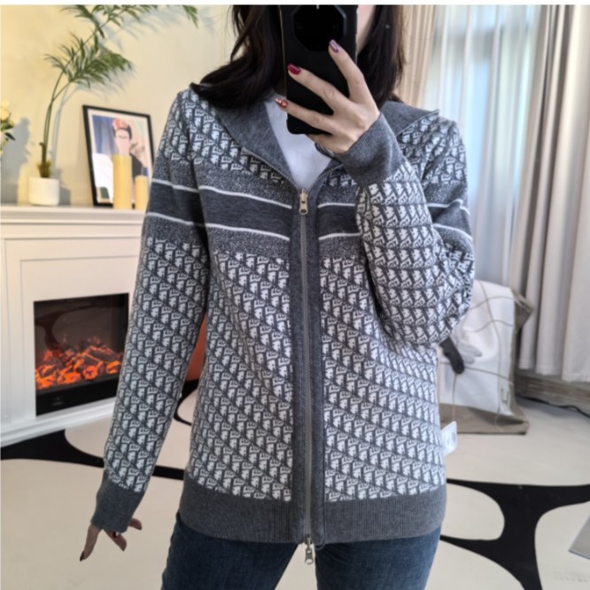 XARLES双面穿黑色横条纹图片连帽开衫