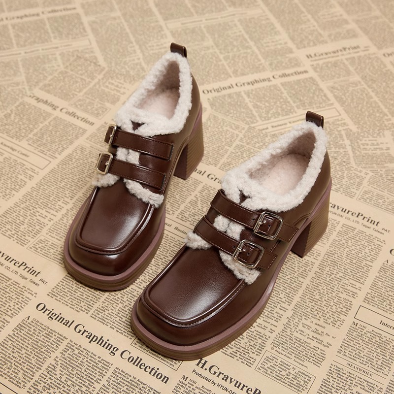 回力瑞毛毛外穿复古英伦风小皮鞋2024冬新粗跟加绒保暖乐福鞋高跟