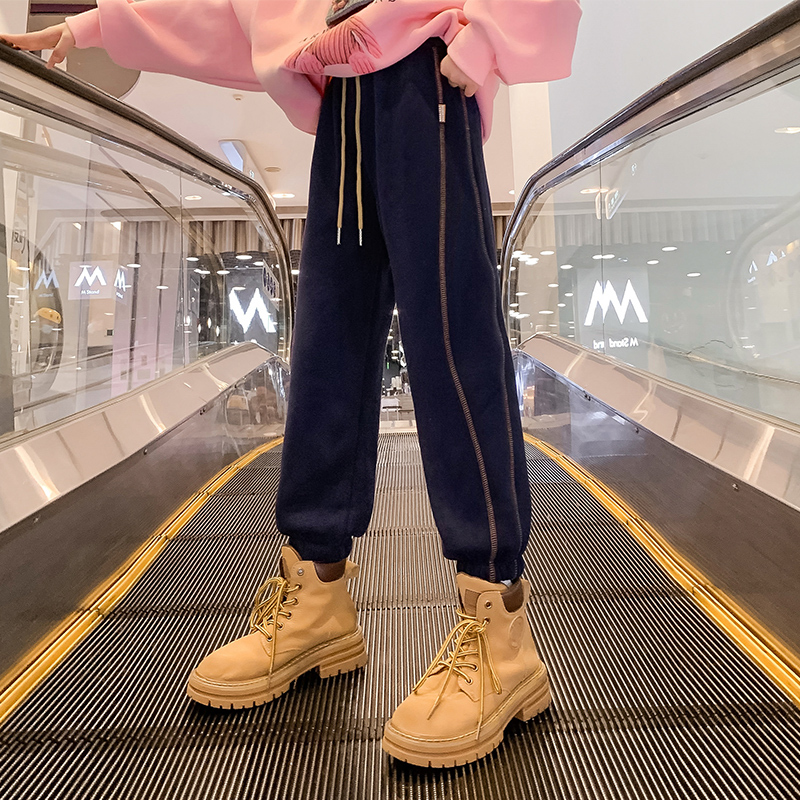 女童加绒裤子秋冬款2023新款加厚洋气儿童外穿冬季卫裤一体绒长裤