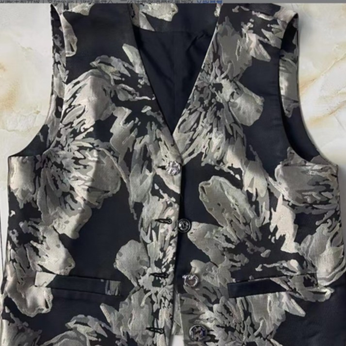 微笑家  复古提花马甲