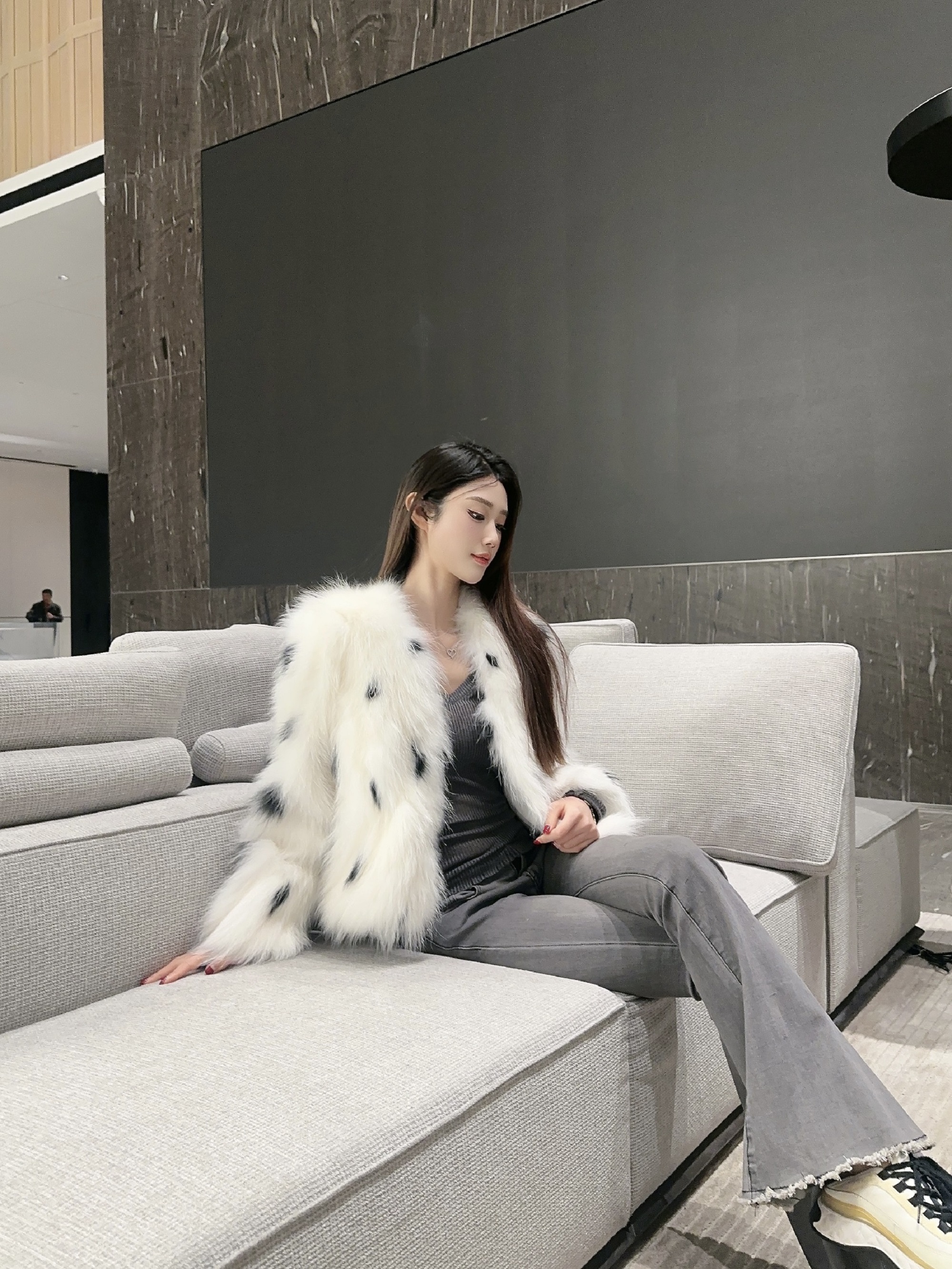 OMG【乔乔专属】101斑点款秋冬厚女洋气时尚保暖整皮貉子外套