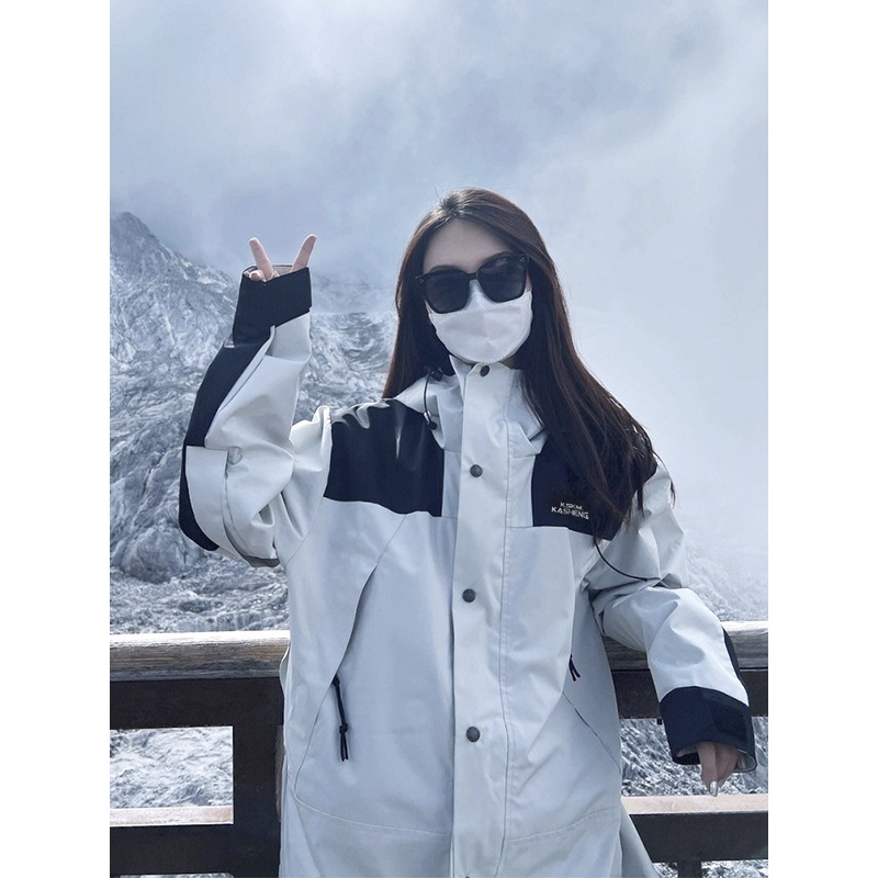 KSKM白色羽绒服冲锋衣外套女款冬季加厚户外三合一防风防水登山服