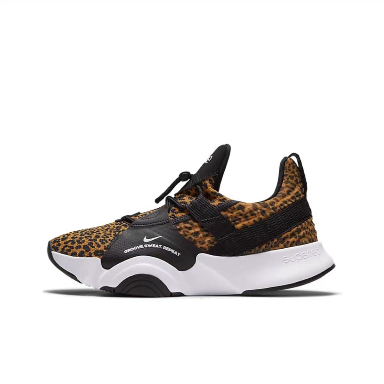 NIKE耐克女鞋 春品一脚蹬运动休闲豹纹跑步训练鞋 CT1248-107好物