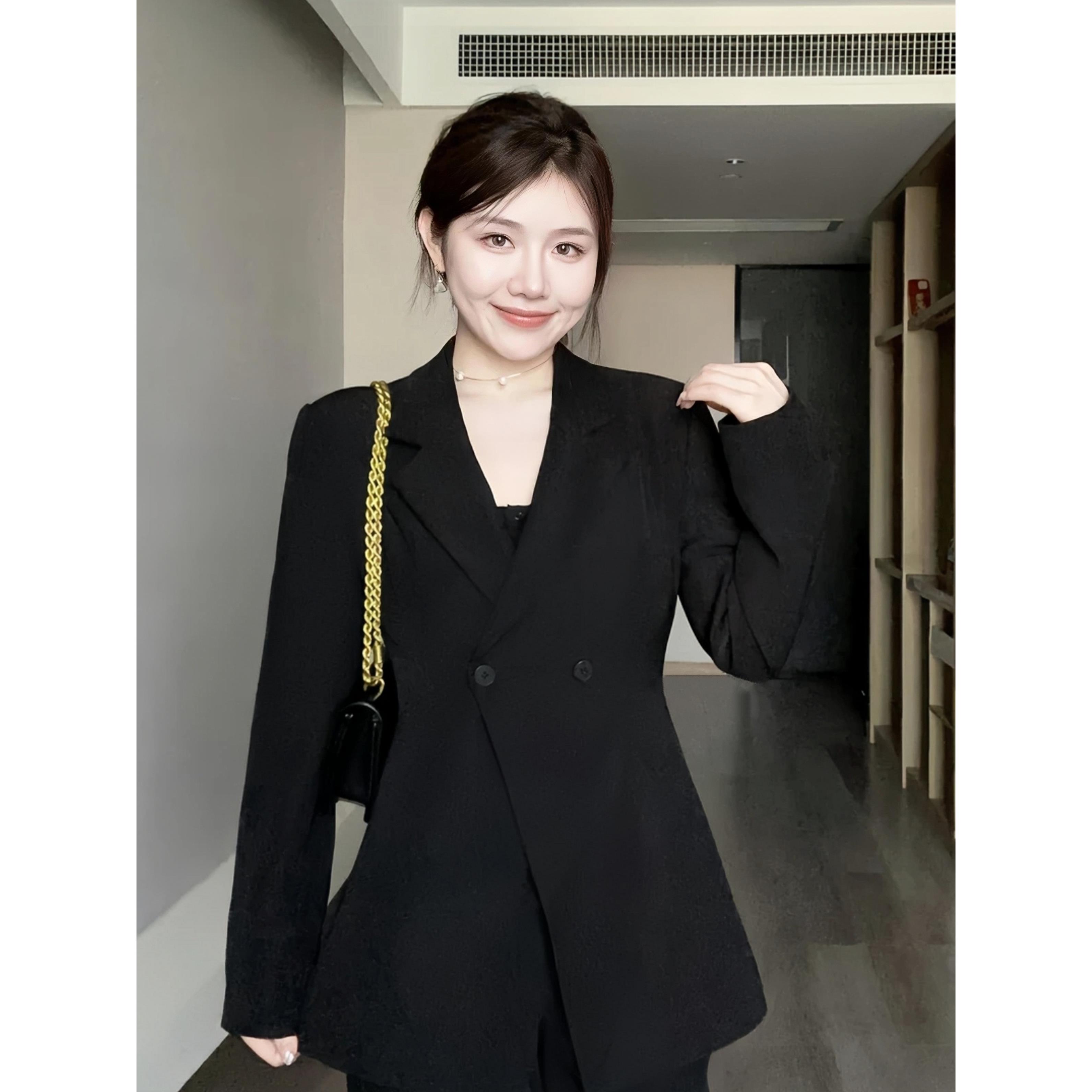 大码气质收腰长袖西装外套女秋冬微胖显瘦小个子设计感黑色西服