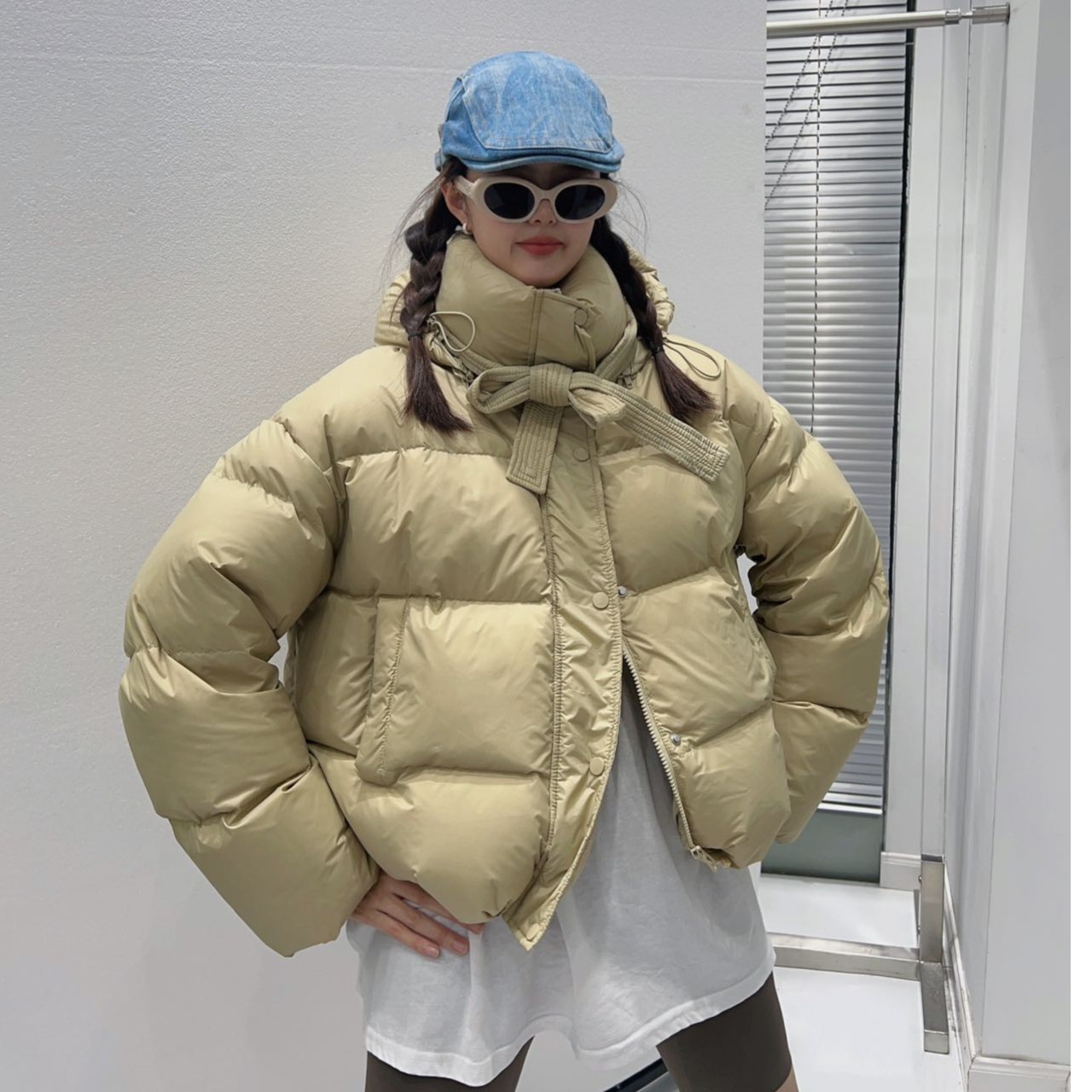 2023新款羽绒服女白鸭绒冬季潮牌短款外套面包服经典时尚保暖205