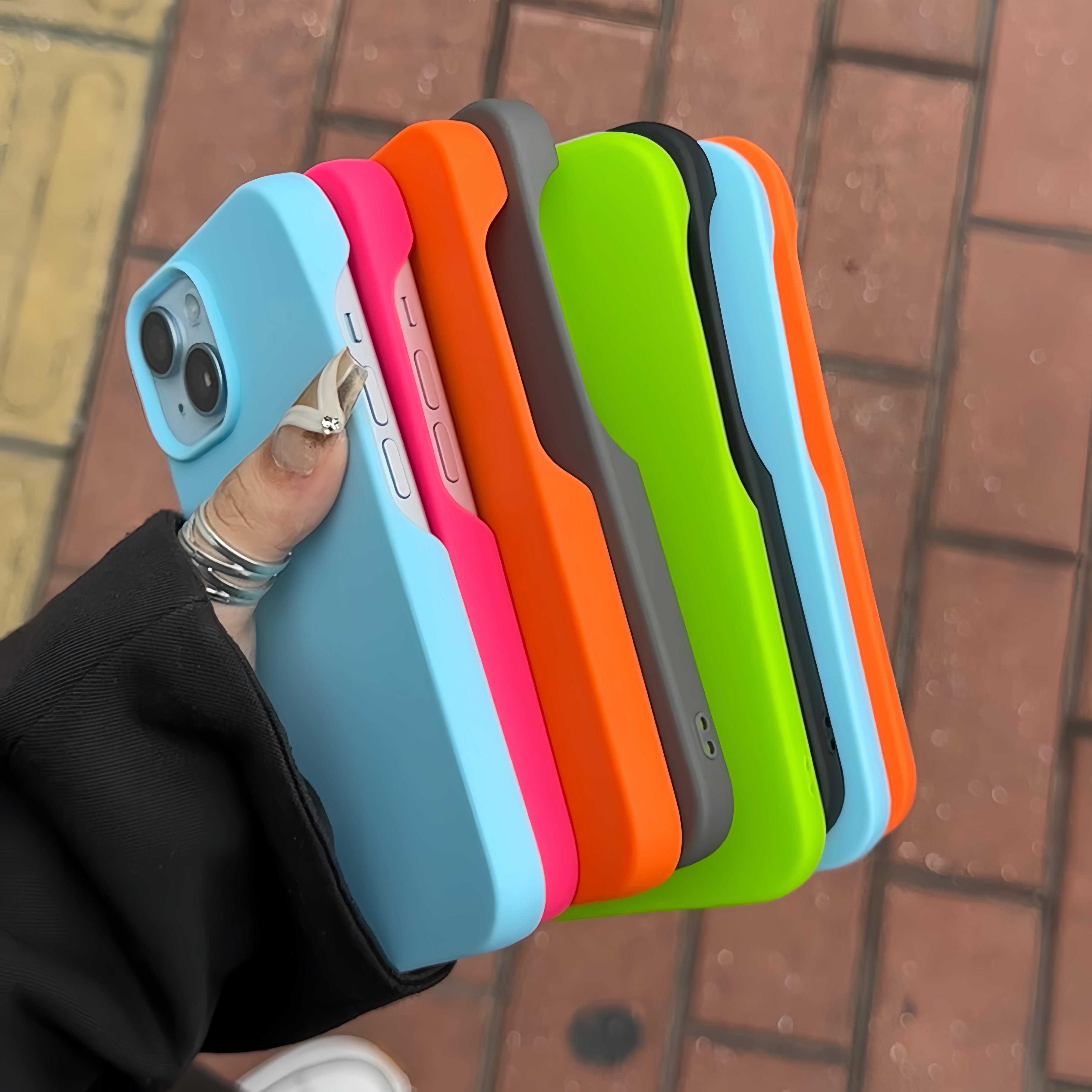 高级纯色磨砂超薄半包iPhone15promax苹果14手机壳12情侣13软11套