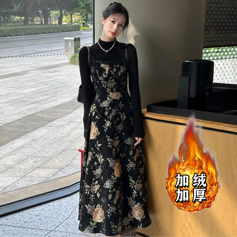 【加绒加厚】【两件套】法式气质吊带收腰连衣裙新款高级感赫本风6406