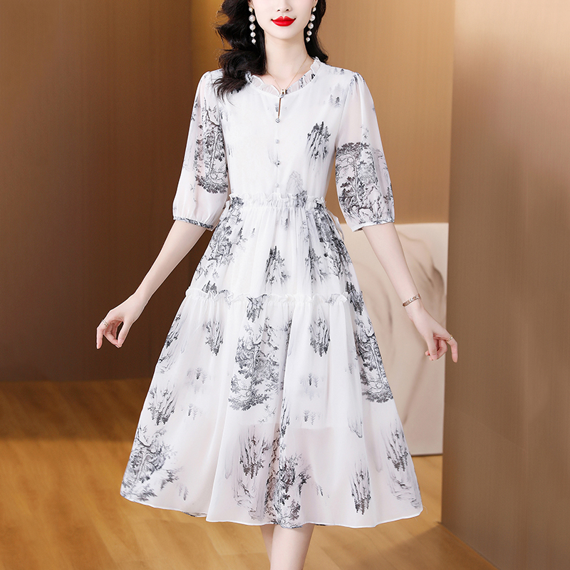 水墨画雪纺民族风连衣裙收腰七分袖早秋新款高端大牌轻奢网红长裙