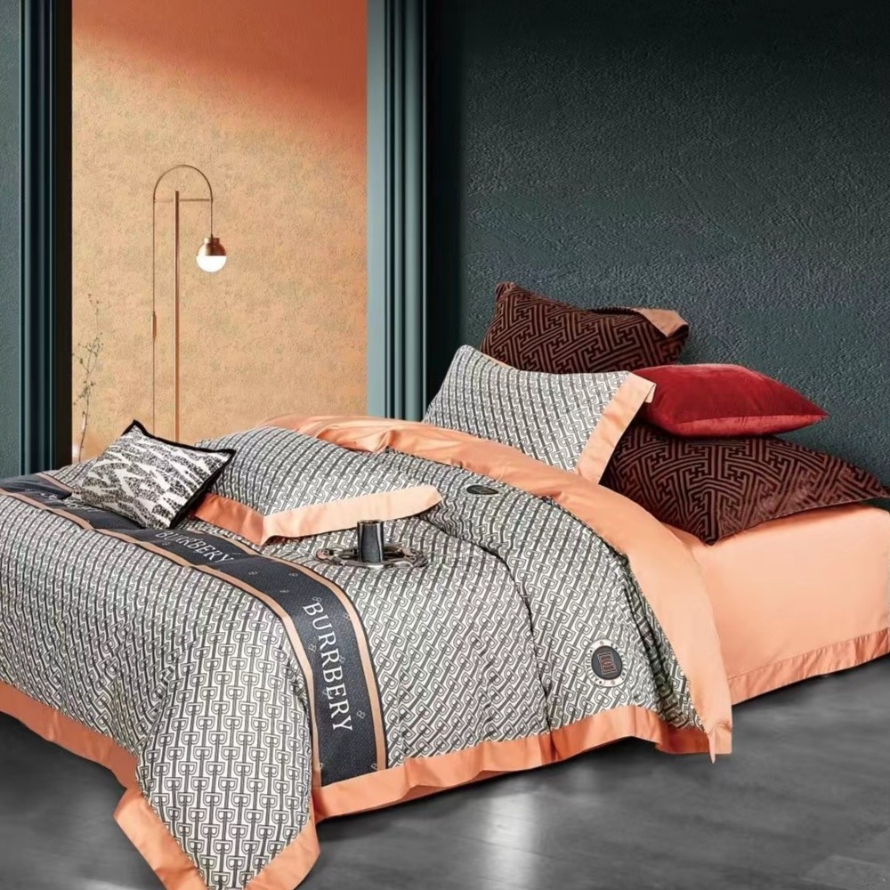 【只发新疆】巴宝莉：120支贡缎长绒棉全棉高端四件套