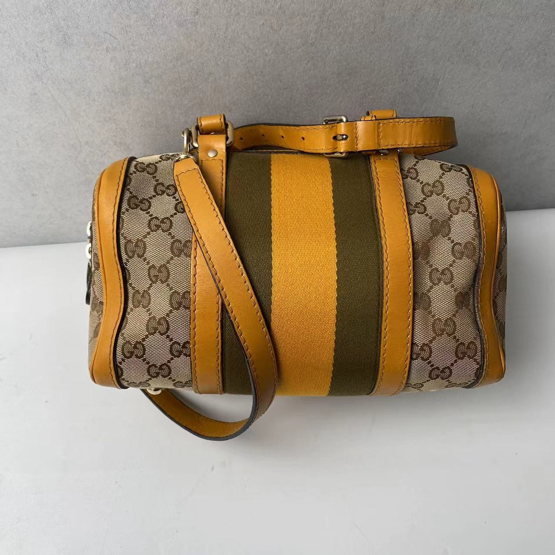 95新 GUCCI/古驰 单肩包 9600