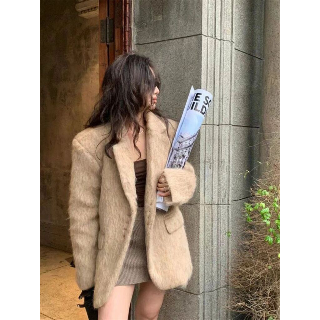 气质名媛廓形垫肩西装外套秋冬季新款时髦高级感修身西服上衣女潮