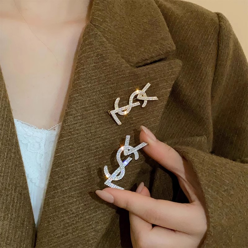 合金胸针 高档胸针女气质秋冬大衣西装毛衣胸花别针小众高级配饰