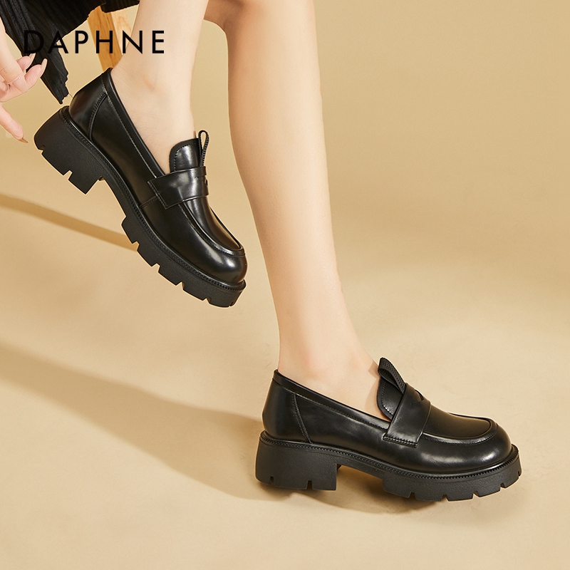 Daphne/达芙妮小皮鞋2023新款乐福鞋黑色高端软底厚底正品女鞋潮