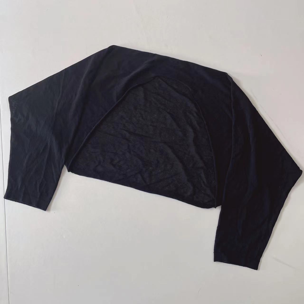 G0103经典韩夏季百搭薄款长袖披肩