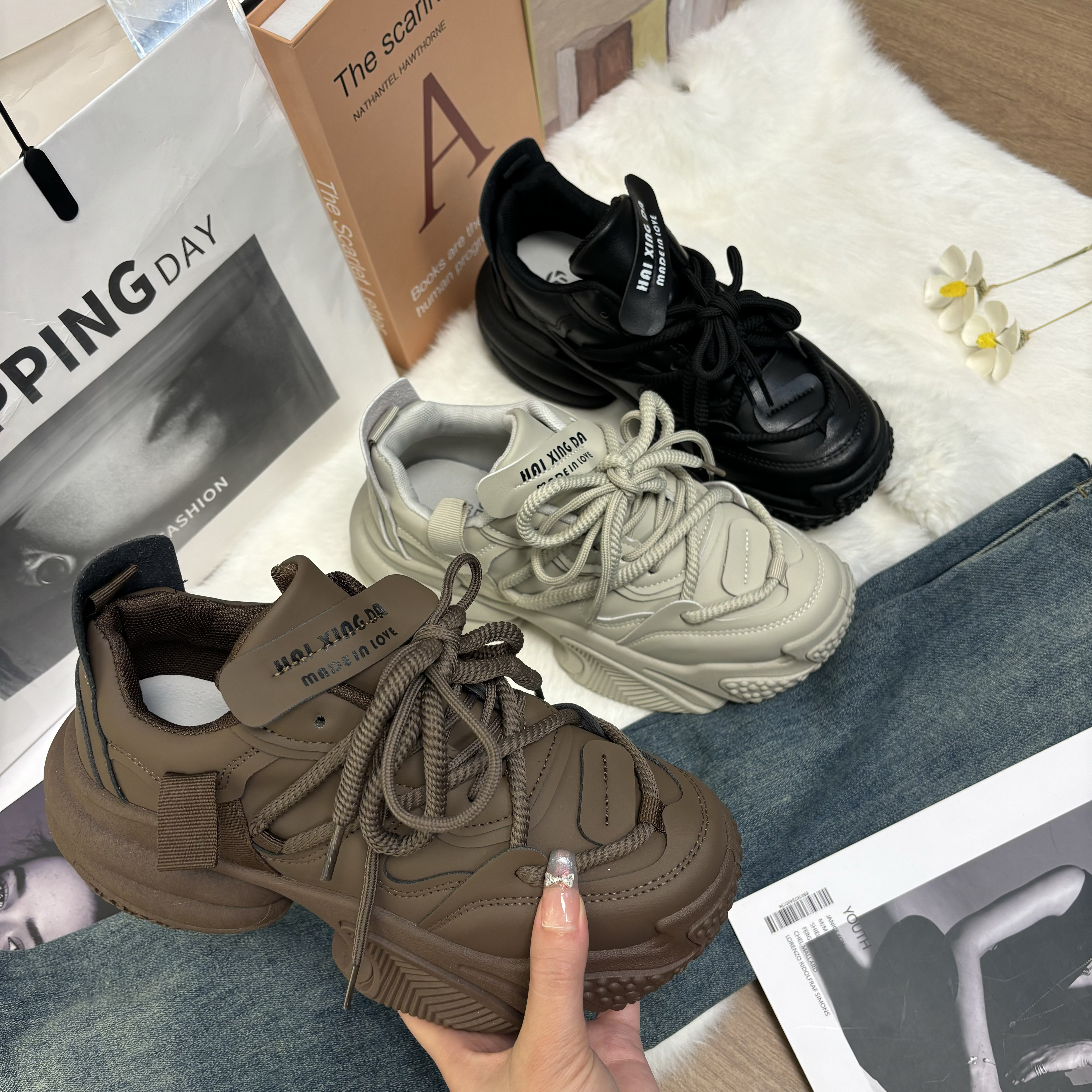 显脚小厚底增高重工炸街网红老爹运动鞋女超火新款爆款