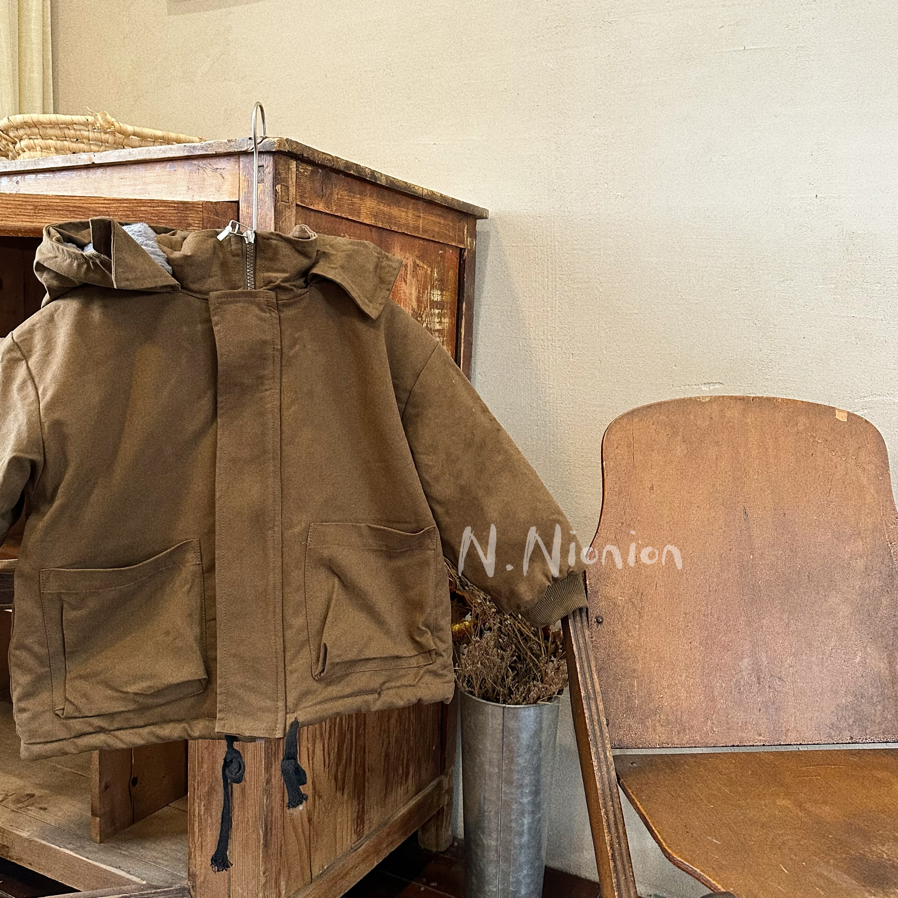nana儿童韩版棕色tu毛派克服外套