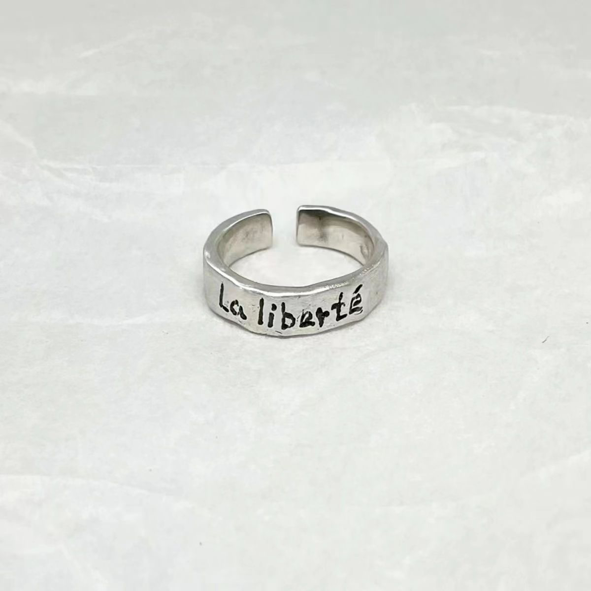 非金属戒指 La liberté |自由自在文字戒指个性小众设计时尚潮流