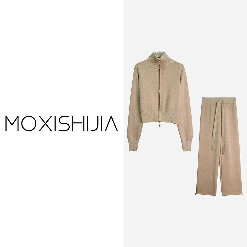 X24318-1【爆款】复古立领拉链加绒加厚浅咖色外套休闲裤套装3Q气质