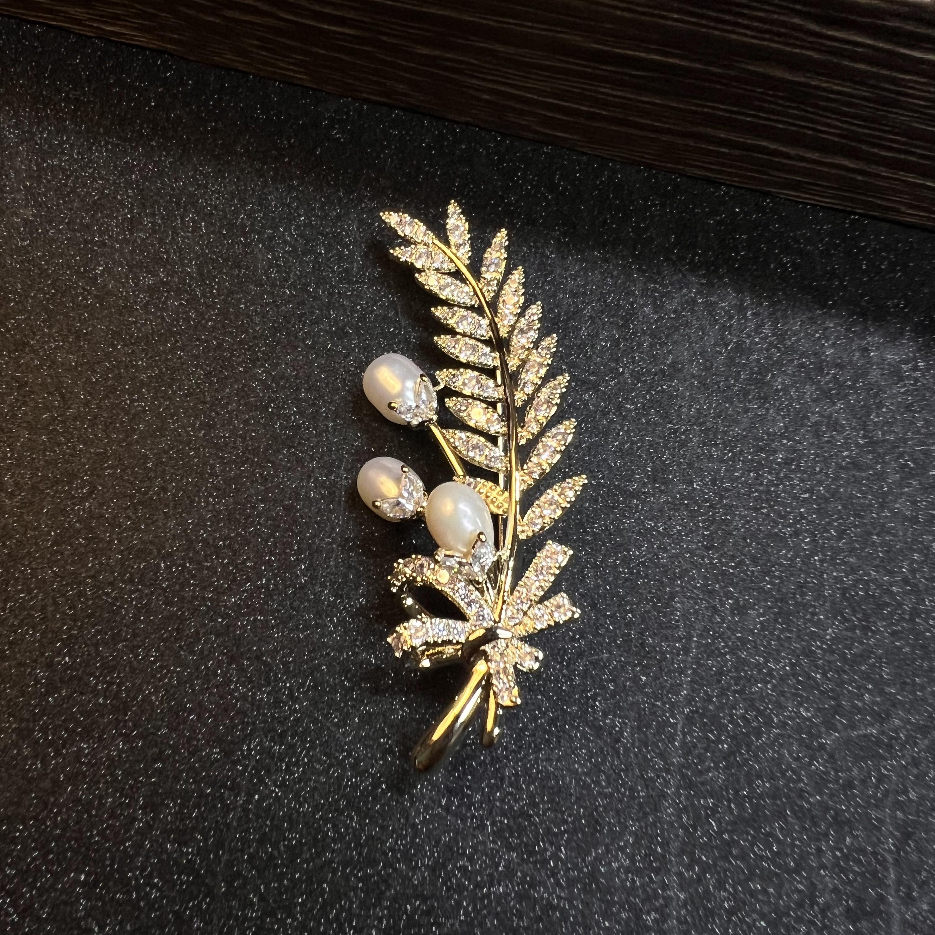 铜合金合成锆石胸针 3177黄色麦穗珠珠胸针8LXT1248H