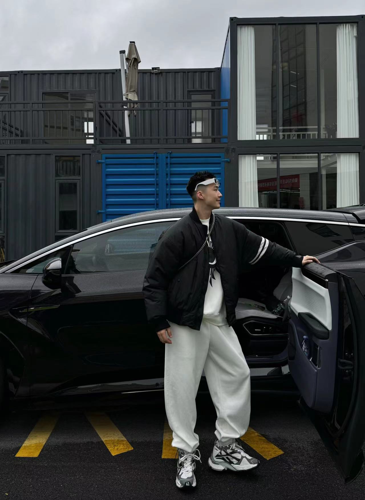 【陈发财】秋冬新款黑色休闲保暖百搭短款羽绒服3488