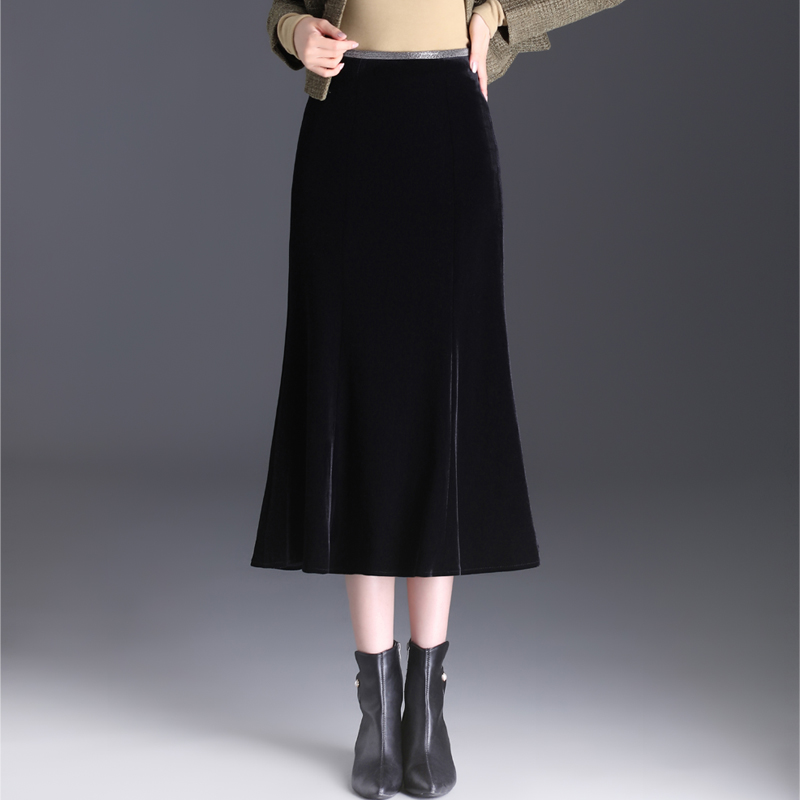 金丝绒鱼尾裙女秋季2023新款黑色显瘦包臀半身裙中长款通勤一步裙