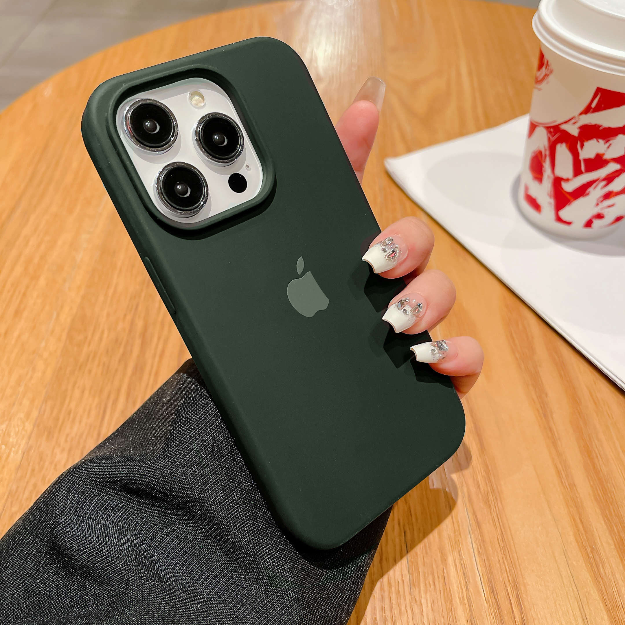 ins新墨绿iPhone15pro苹果14手机壳13全包15防摔12液态11硅胶x/xr