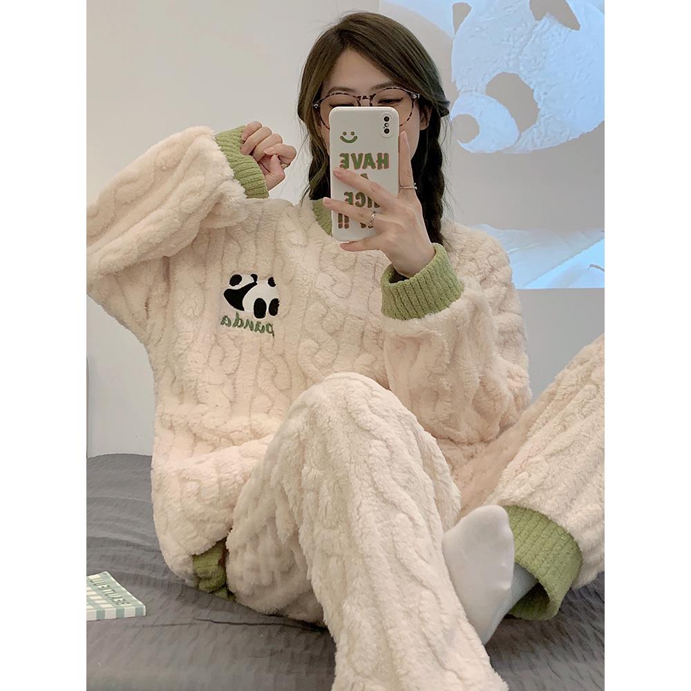 法兰绒睡衣冬季女款长袖加绒加厚卡通学生宽松珊瑚绒家居服女套装