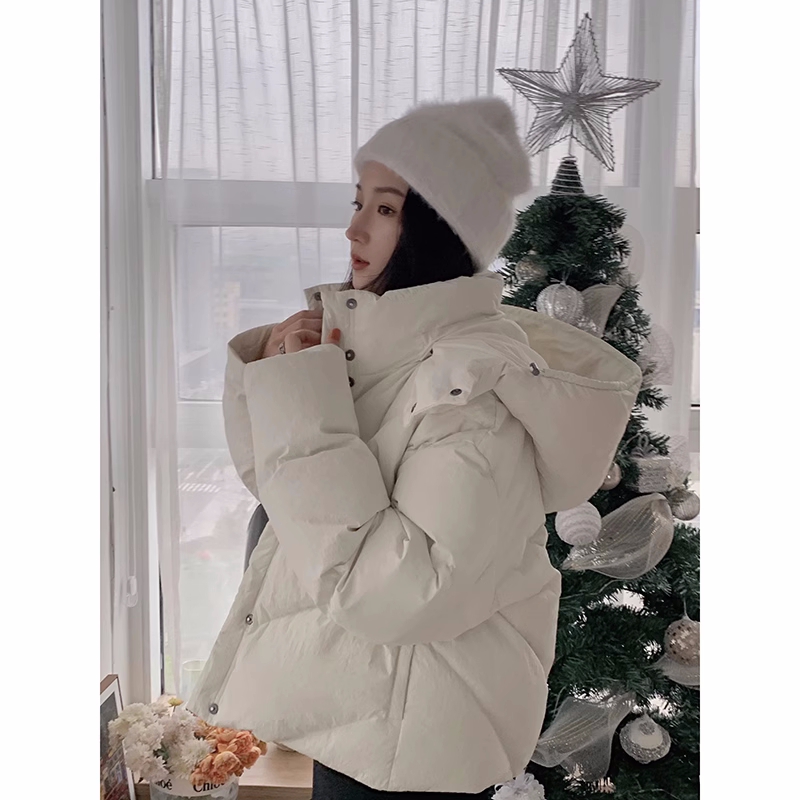 2023新款粉色时尚短款可拆卸帽领面包羽绒服