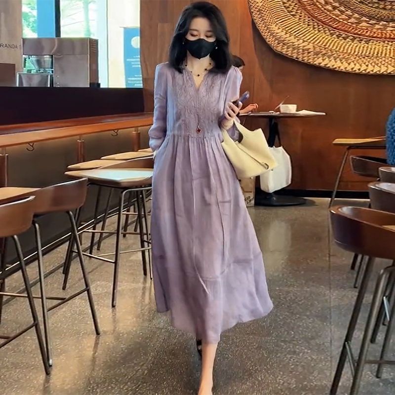 文艺范高贵重工领连衣裙女2023夏季宽松显瘦收腰气质长裙子时尚