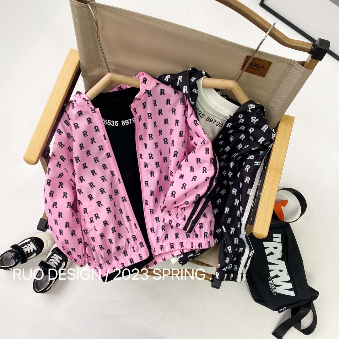 【夏日入侵】50若大王时尚字母R满印儿童春季童装防晒衣 CY-ST059