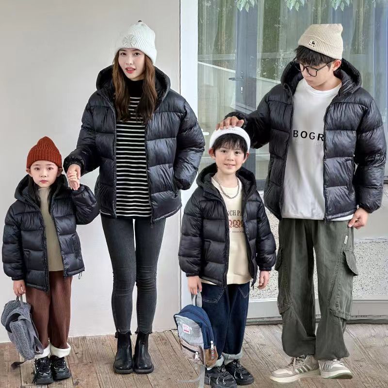 新款秋冬加厚亲子装棉服男女童外穿中小大童保暖一家三口连帽外套