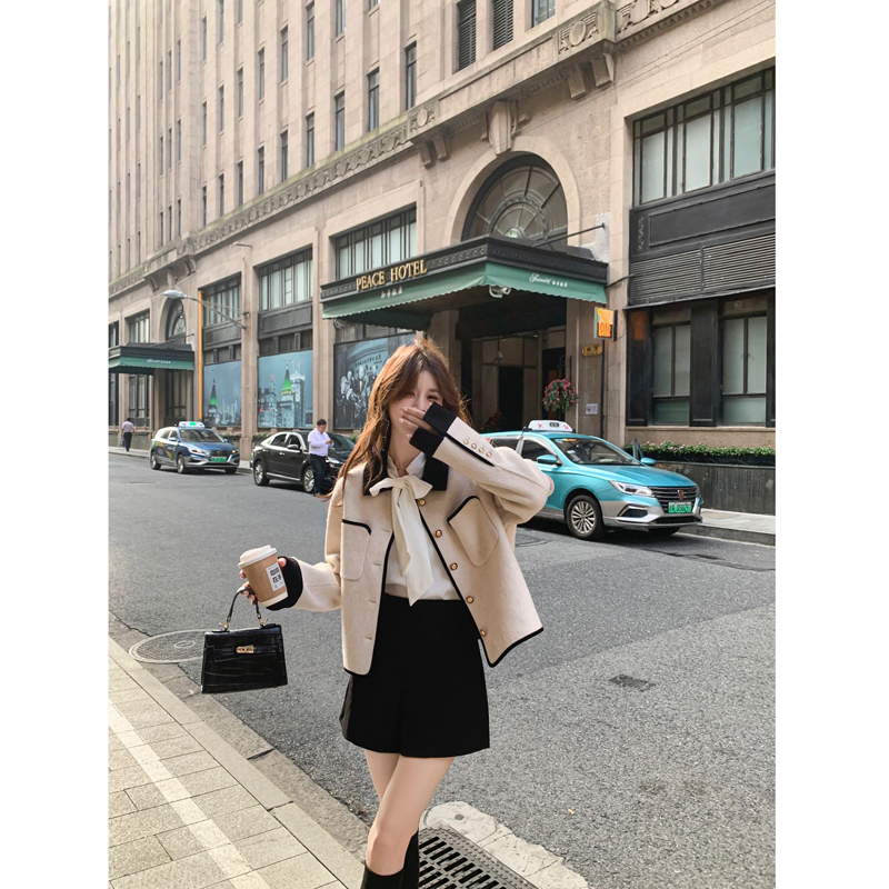 小香风呢子外套2023秋冬新款高级感撞色毛呢开衫内搭衬衫短款套装