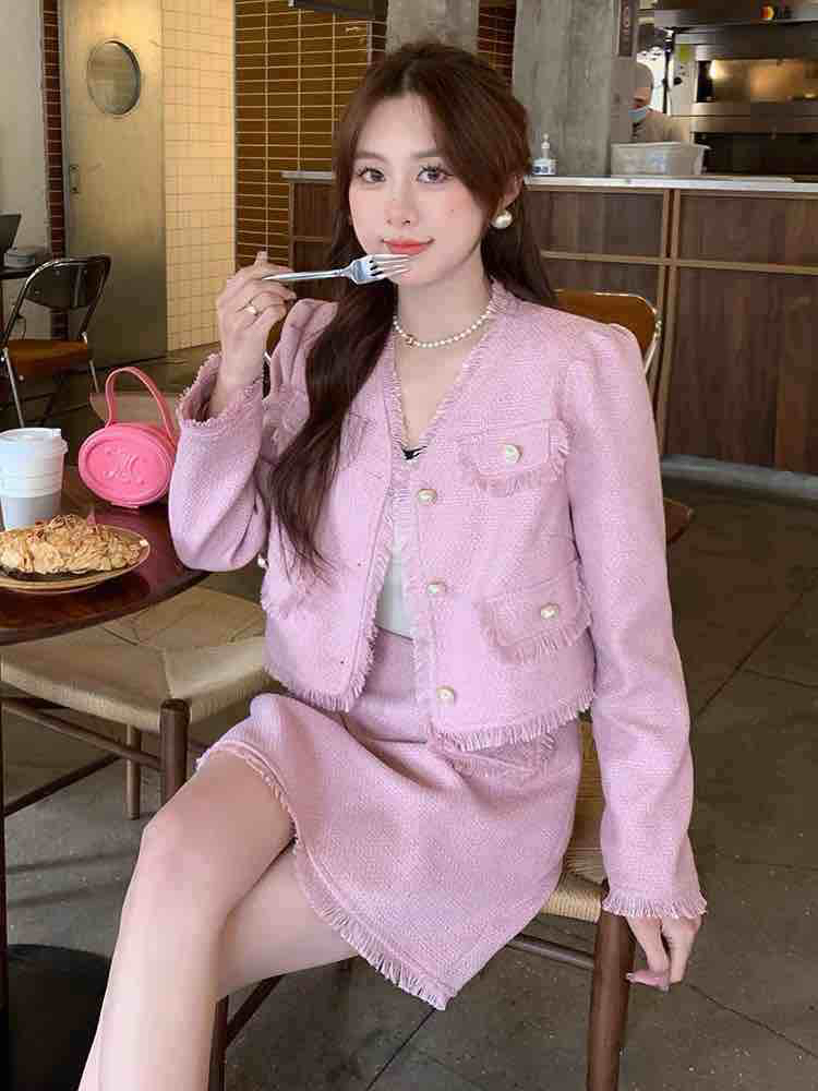 简爱女装 洋气法式小香风气质重工时尚套装 8291