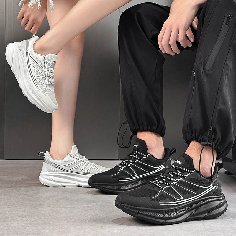 春季上新防滑潮鞋经典潮流女鞋情侣款运动鞋软底219//KRS