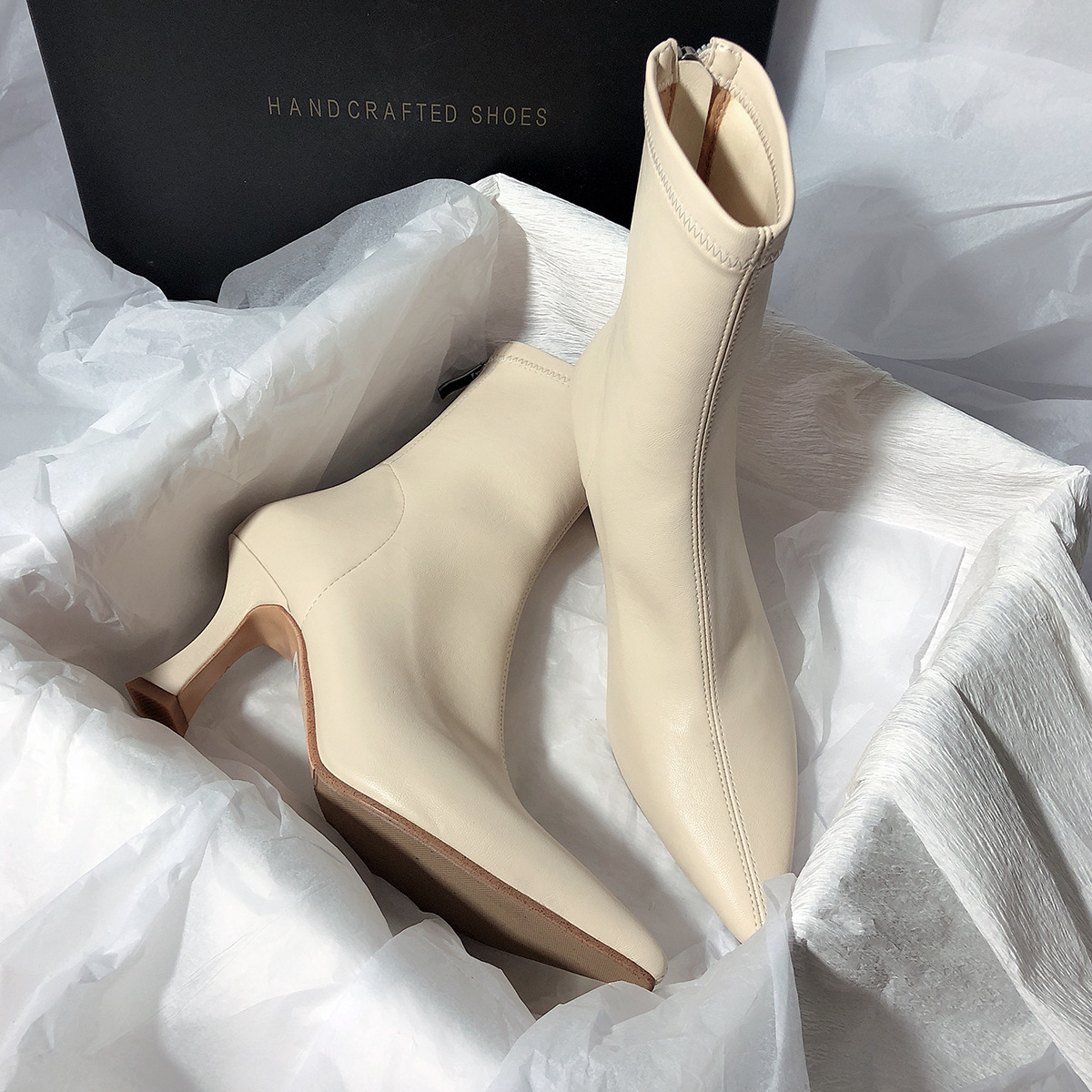 2023新款高跟气质瘦瘦靴细跟简约弹力靴韩版百搭短靴女白色时尚