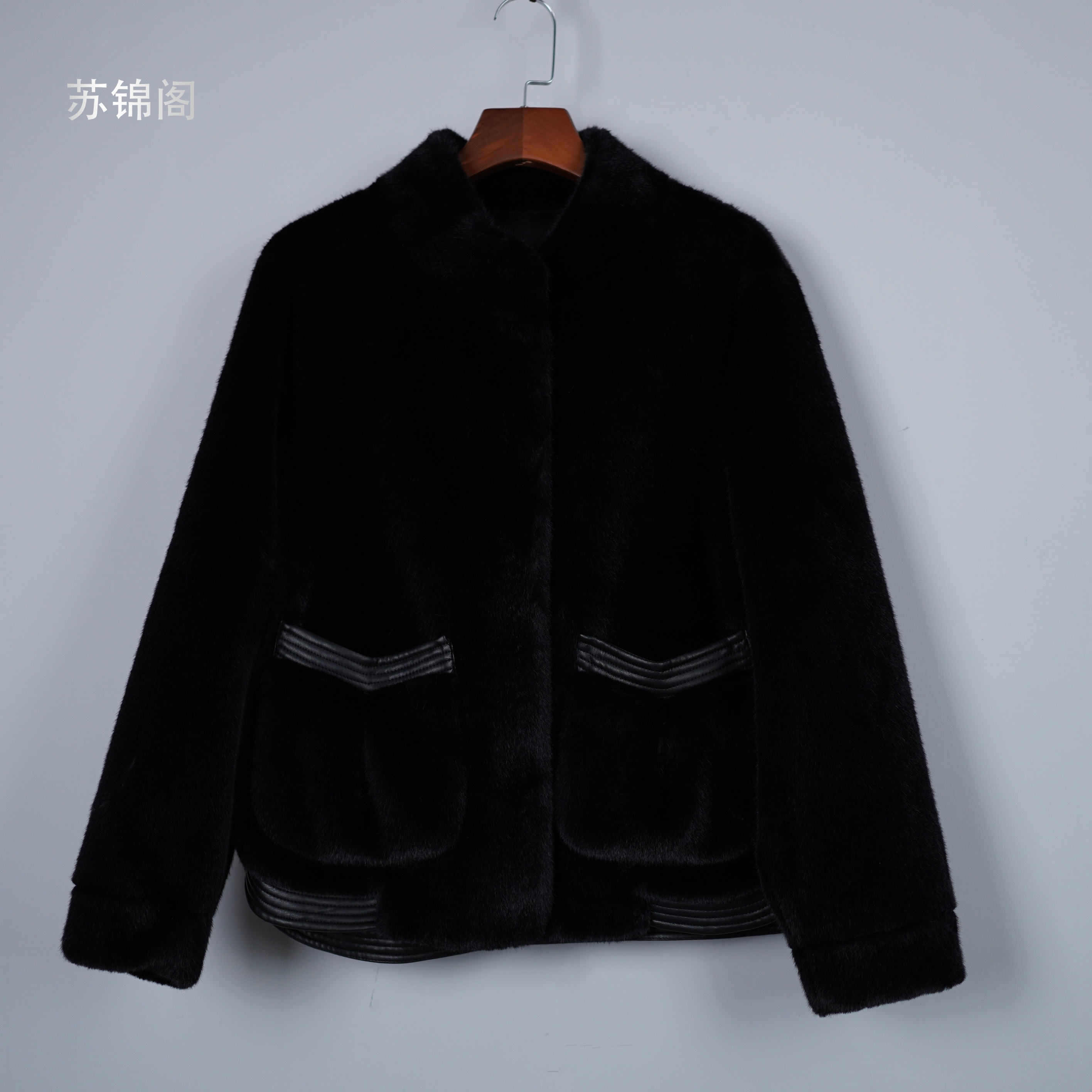 108-99582短款时尚秋冬新款加绒休闲保暖设计款加厚皮毛一体外套