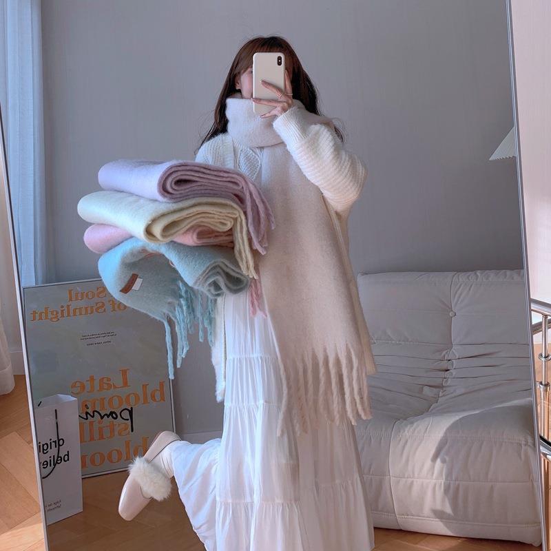 纯色羊绒围巾女冬季宽大披肩韩版秋冬长围脖加厚毛绒茸高级感白色